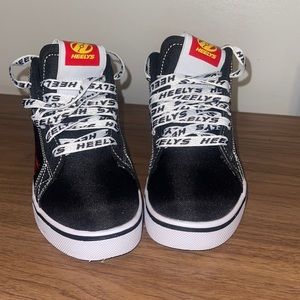 Kids Heelys Racer Sz youth 3